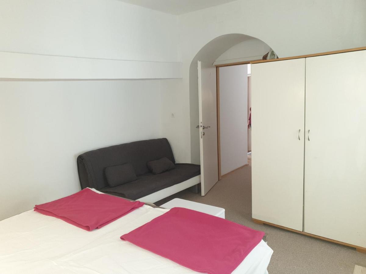Ulica Dvori Narca 12 Apartment 4+2 Per. Baska  Ngoại thất bức ảnh