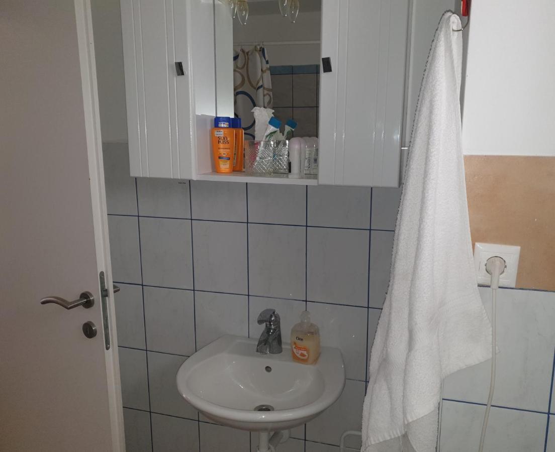 Ulica Dvori Narca 12 Apartment 4+2 Per. Baska  Ngoại thất bức ảnh